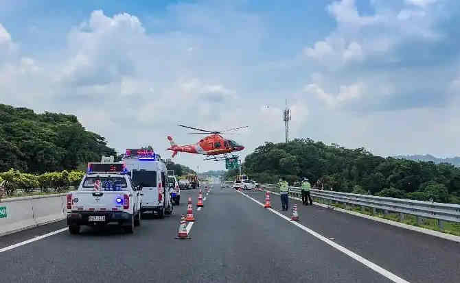 商南高速公路汽车救援案例