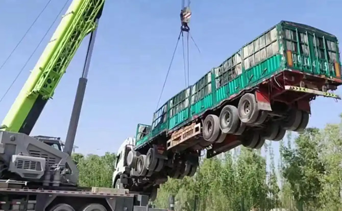 商南道路脱困救援案例